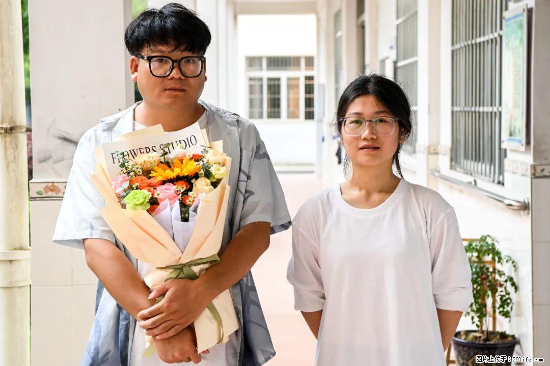 全网追的“扁担女孩”，找了一份暑假工，时薪12元 - 遵义生活资讯 - 遵义28生活网 zunyi.28life.net